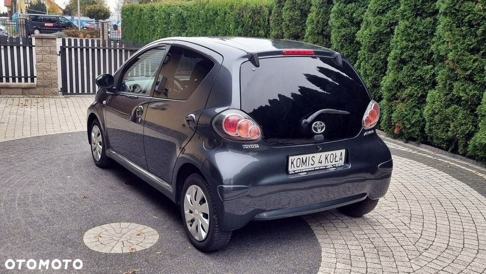 Toyota Aygo 2013 photo 5