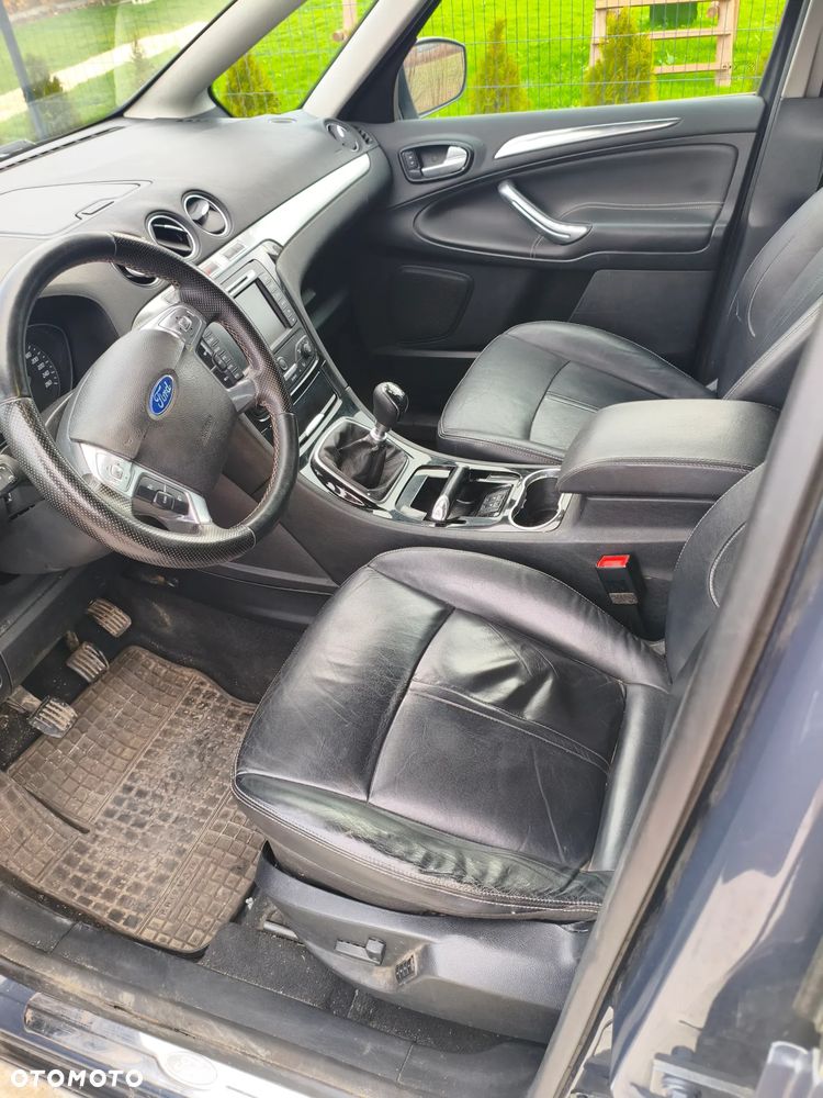 Ford S-Max 2011 photo 5