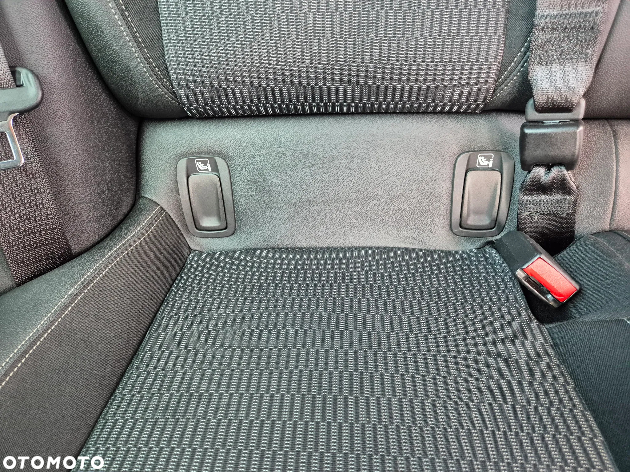 Opel Insignia 2.0 CDTI Elegance S&S - 29