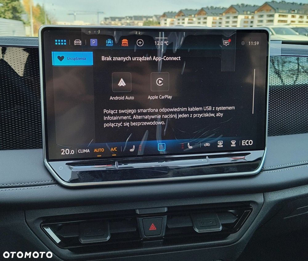 Volkswagen Tiguan - 16