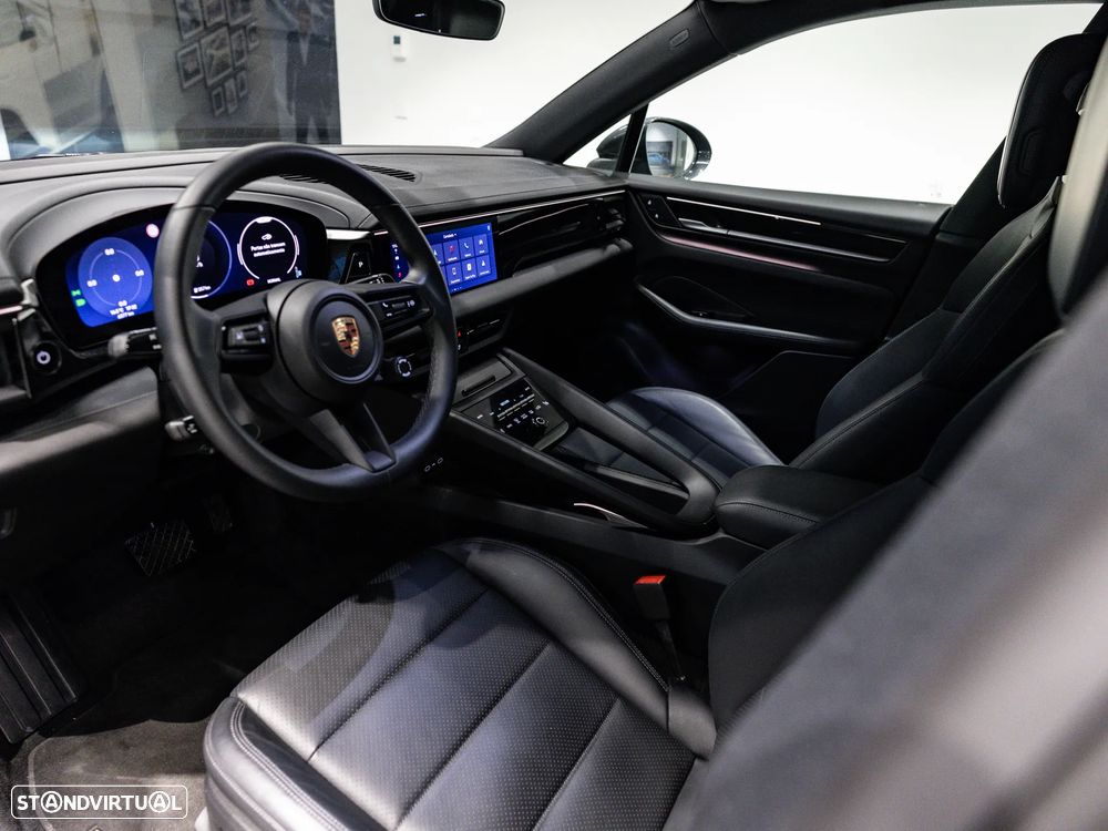 Porsche Macan Standard - 16