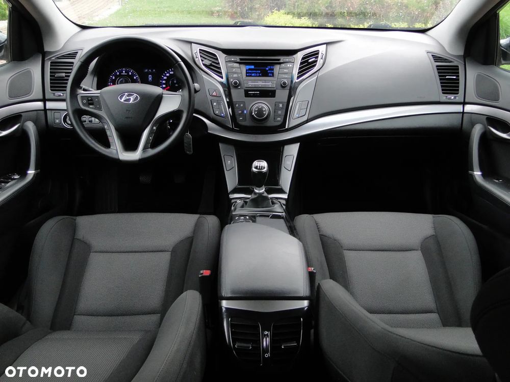 Hyundai i40 1.6 GDI Comfort + - 16