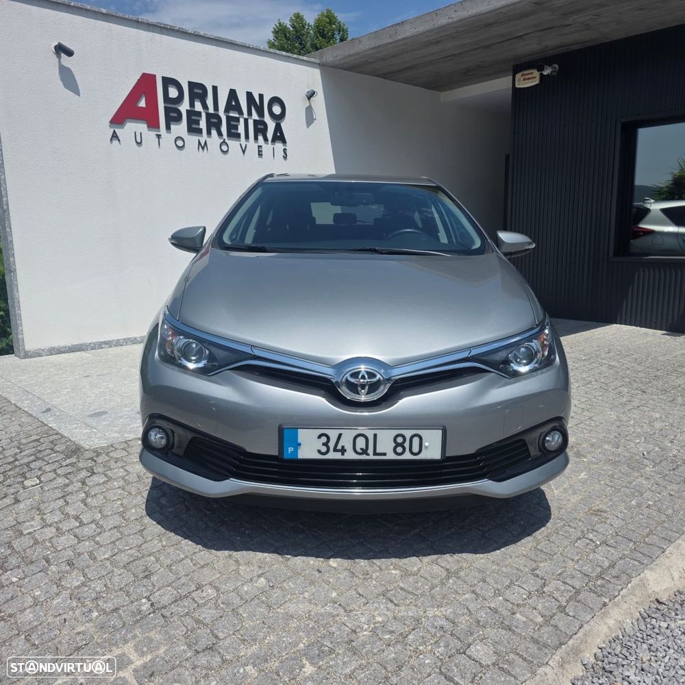 Toyota Auris 1.4 D-4D Comfort+Pack Sport - 13