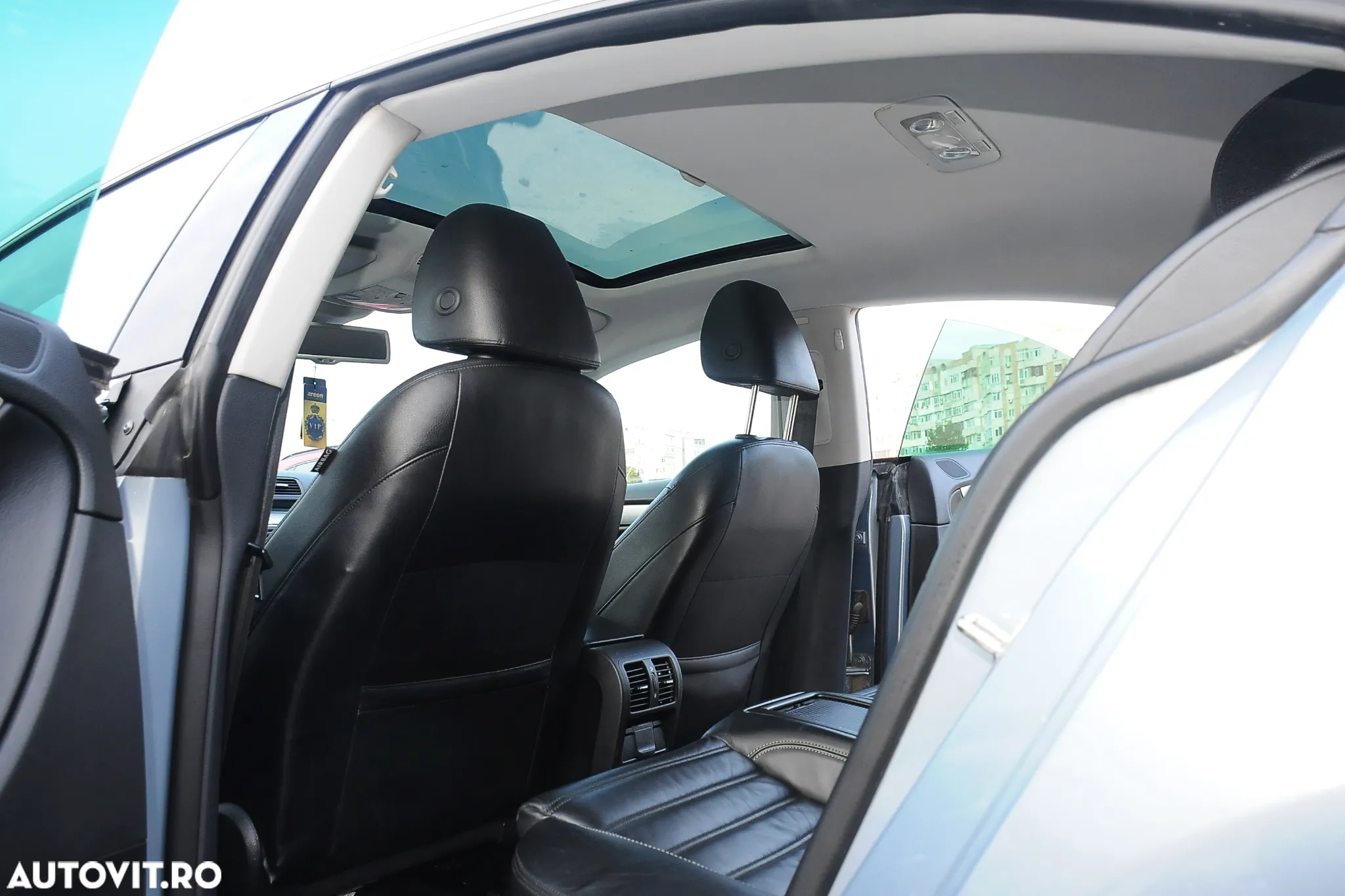 Volkswagen Passat CC 2.0 TDI DPF DSG - 8