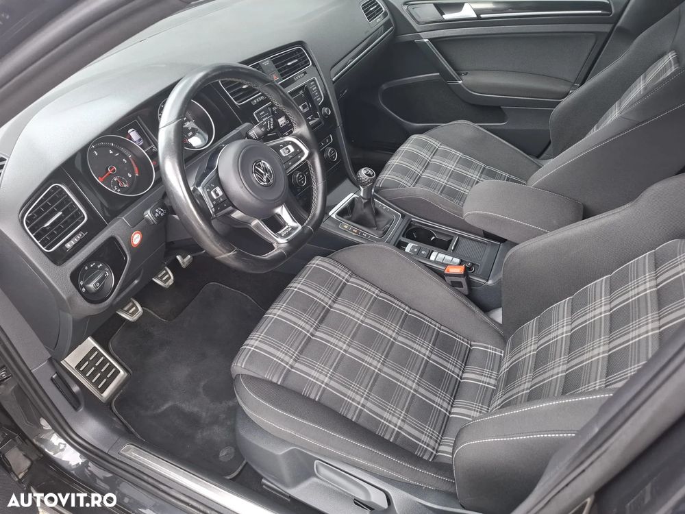 Volkswagen Golf GTD BlueMotion Technology - 4