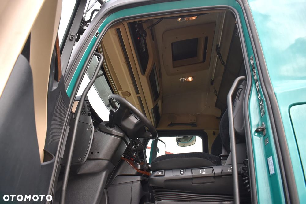 Mercedes-Benz Actros 1851 - 13