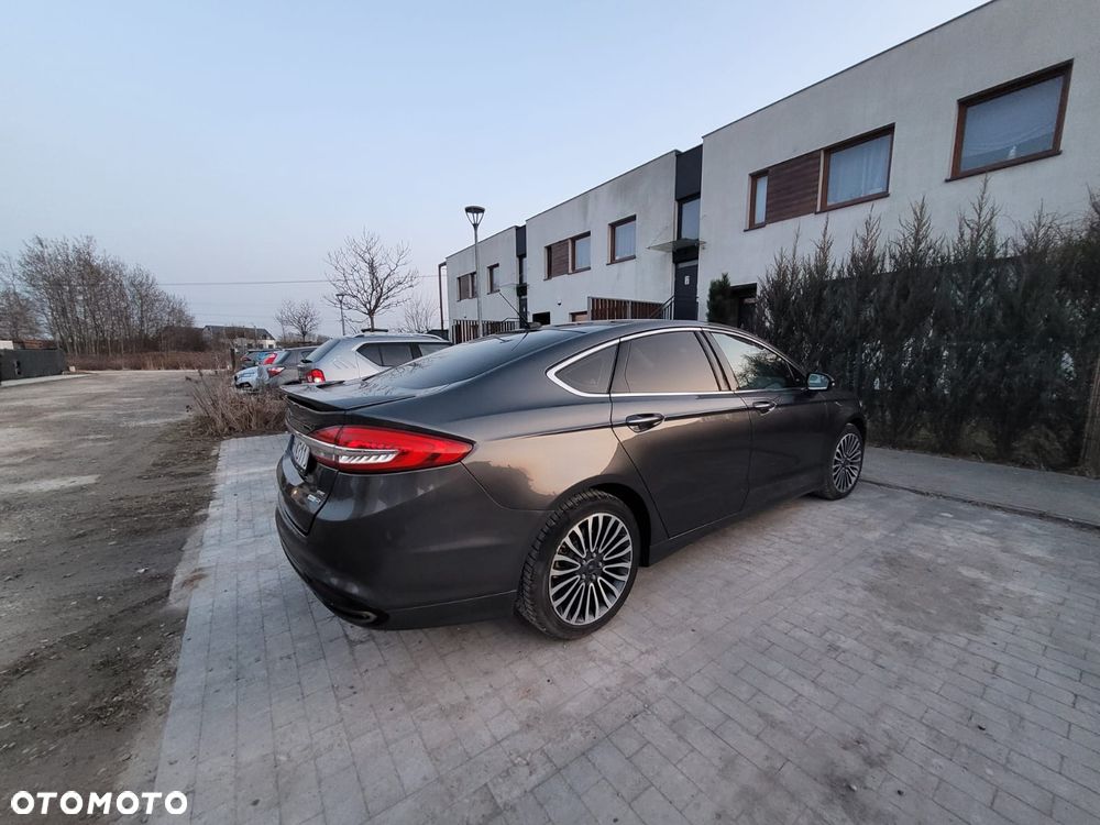 Ford Fusion 2.0 EcoBoost Titanium - 4