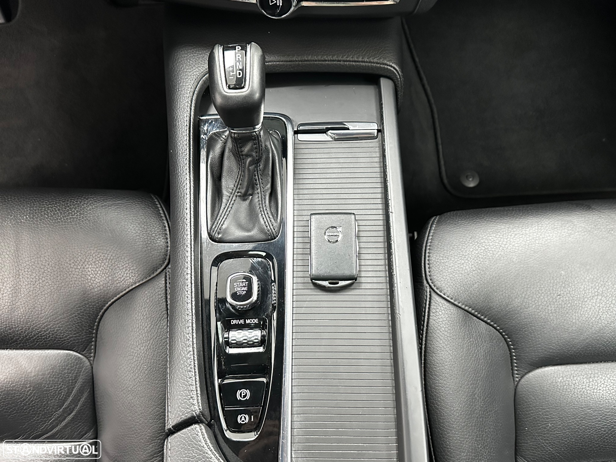 Volvo V90 2.0 D4 Momentum Plus Geartronic - 11