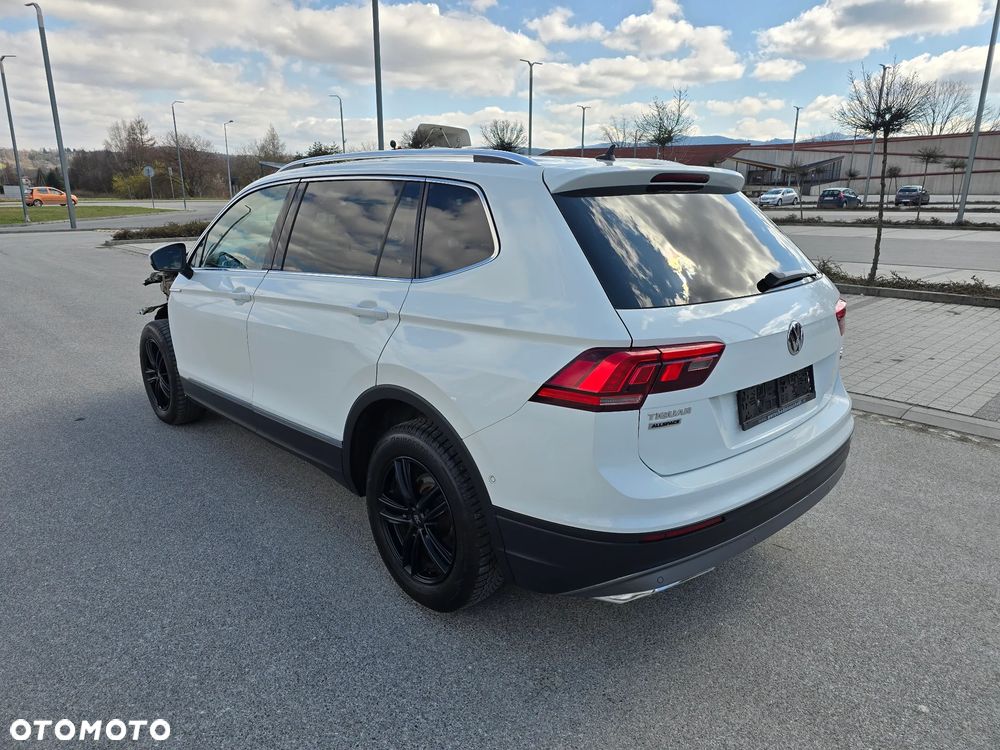 Volkswagen Tiguan Allspace 2.0 TDI SCR 4Motion DSG Highline - 31