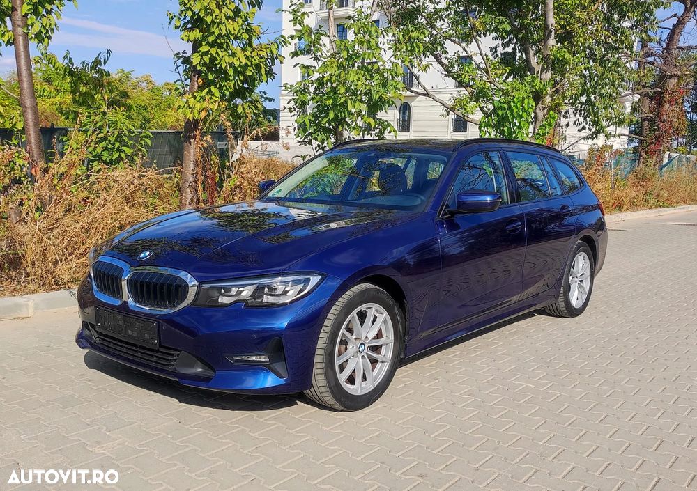 BMW Seria 3 320i Touring Aut. - 8