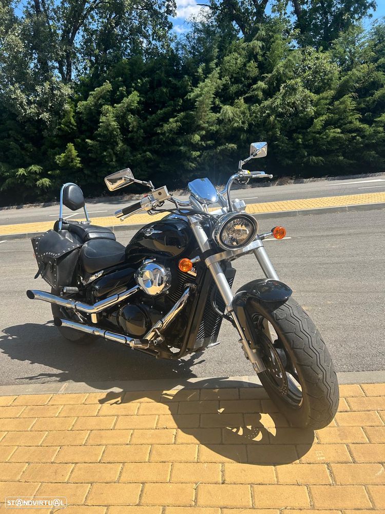 Suzuki Intruder M800 - 3