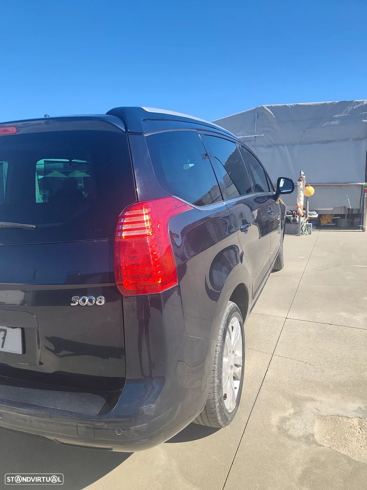 Peugeot 5008 BlueHDI 120 EAT6 Stop & Start Allure - 2