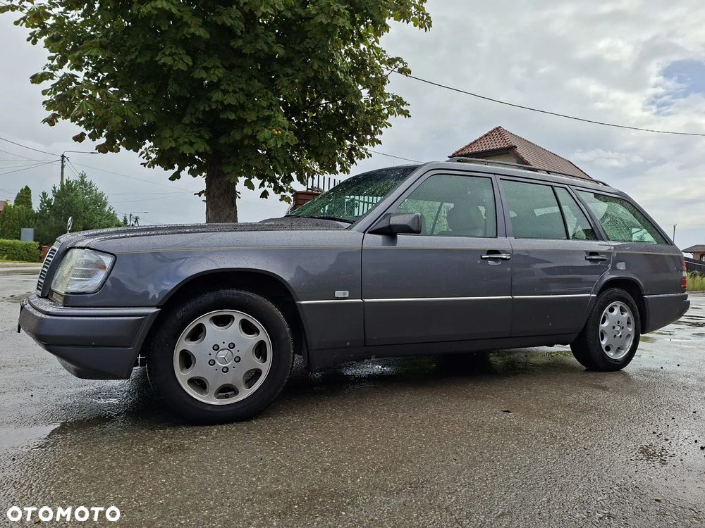 Mercedes-Benz Klasa E - 1