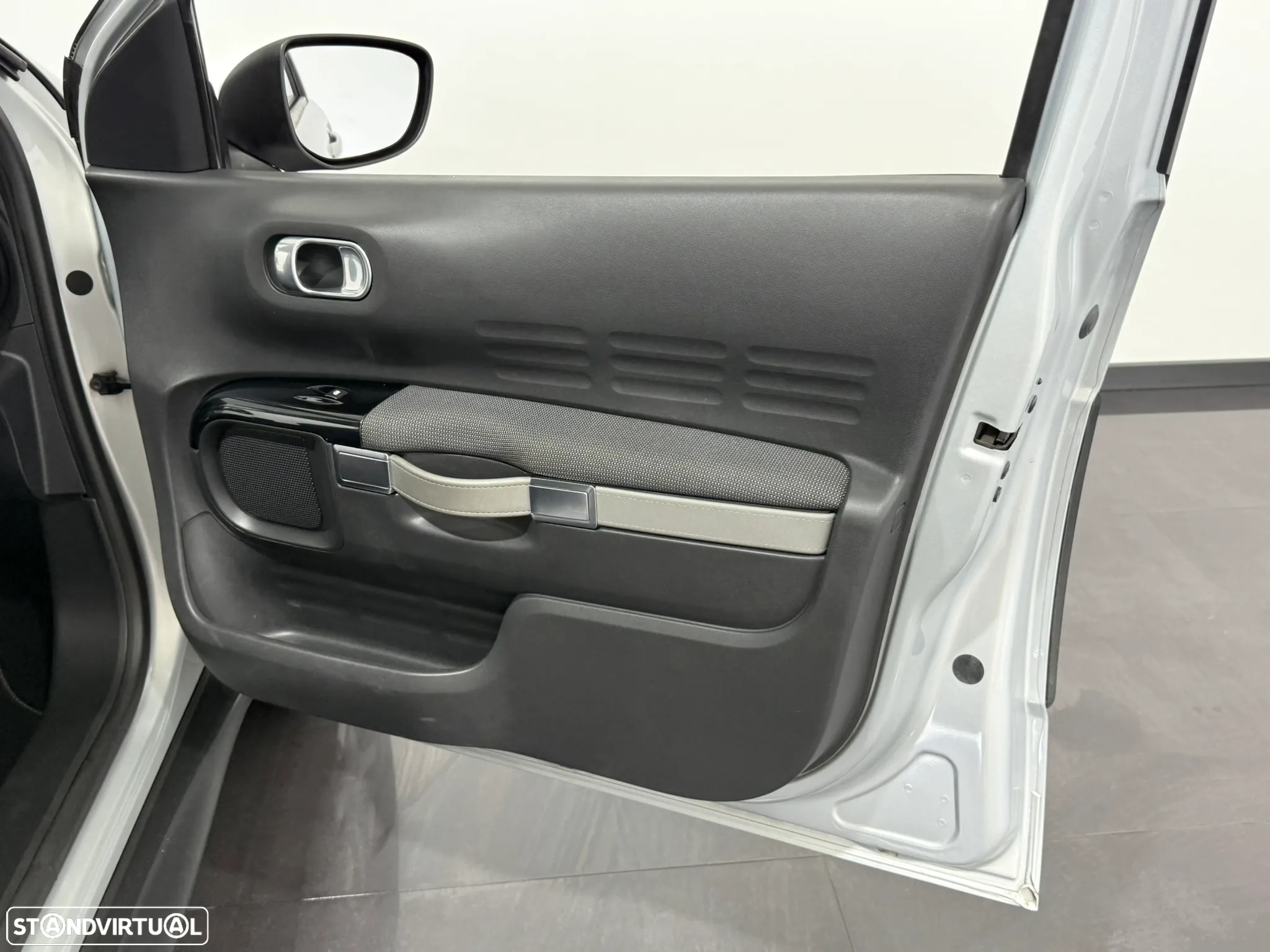 Citroën C4 Cactus 1.2 PureTech Shine - 34
