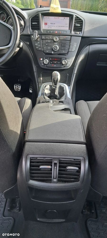 Opel Insignia - 11