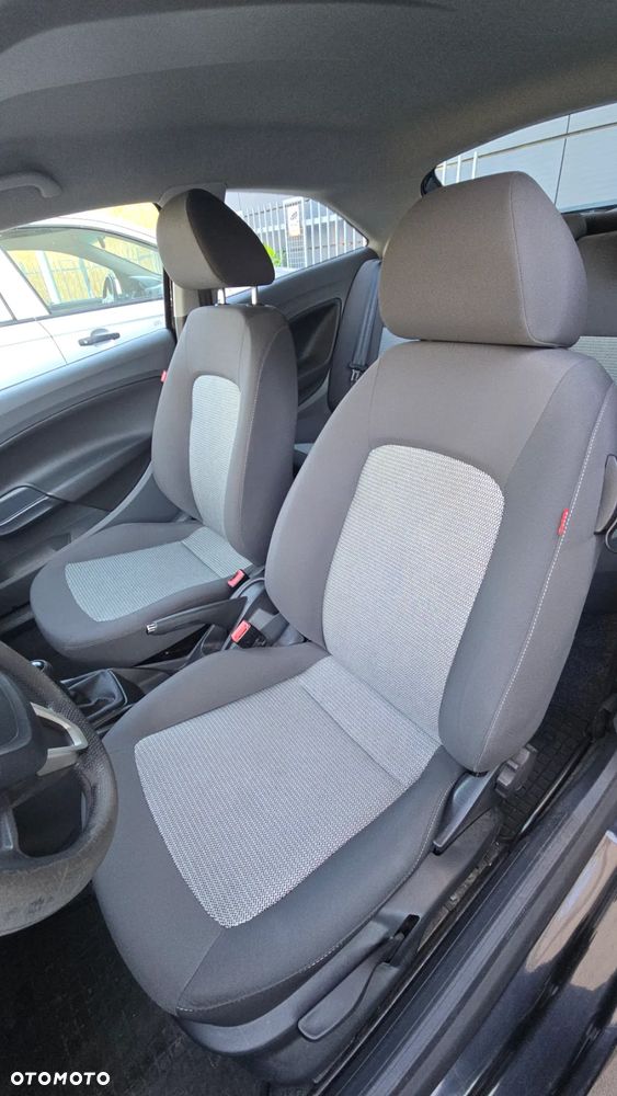 Seat Ibiza SC 1.4 16V Reference - 8