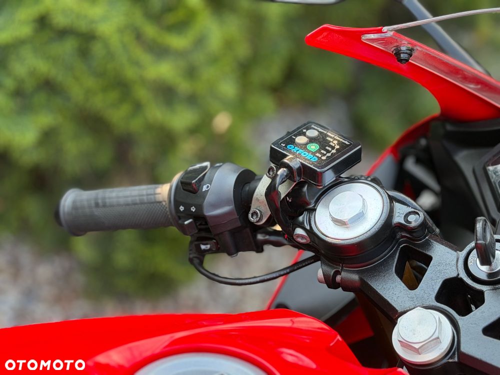 Yamaha YZF - 23