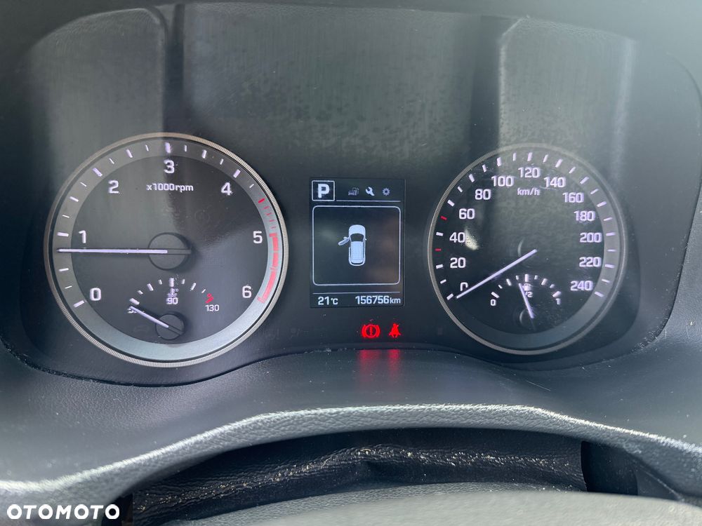 Hyundai Tucson 2.0 CRDi 4WD Automatik Style - 12