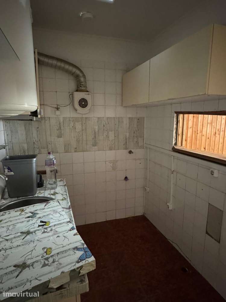 T0 em centro Setúbal, pronto a habitar - Grande imagem: 5/6
