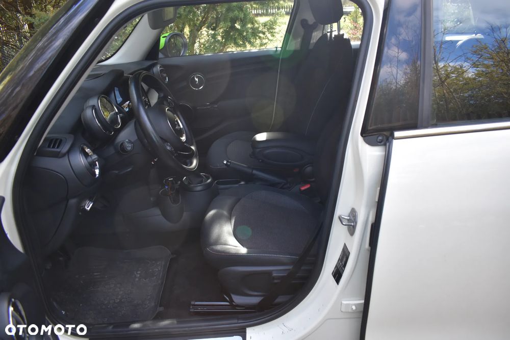 MINI ONE Standard - 11