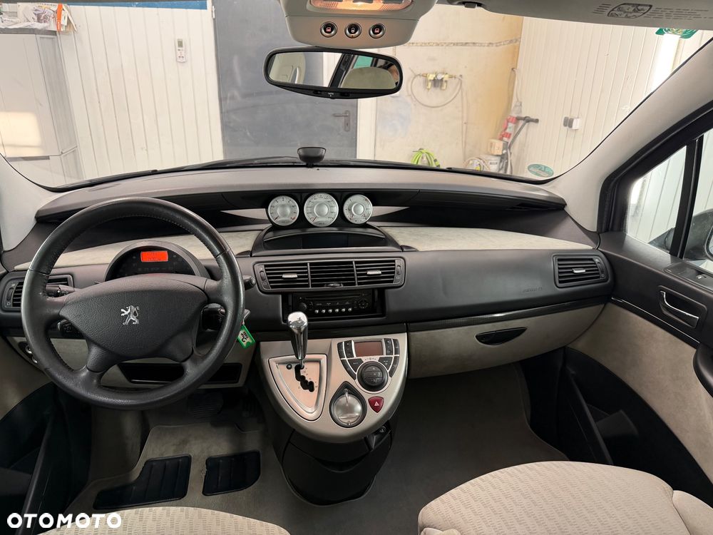 Peugeot 807 140 Automatik Platinum - 30