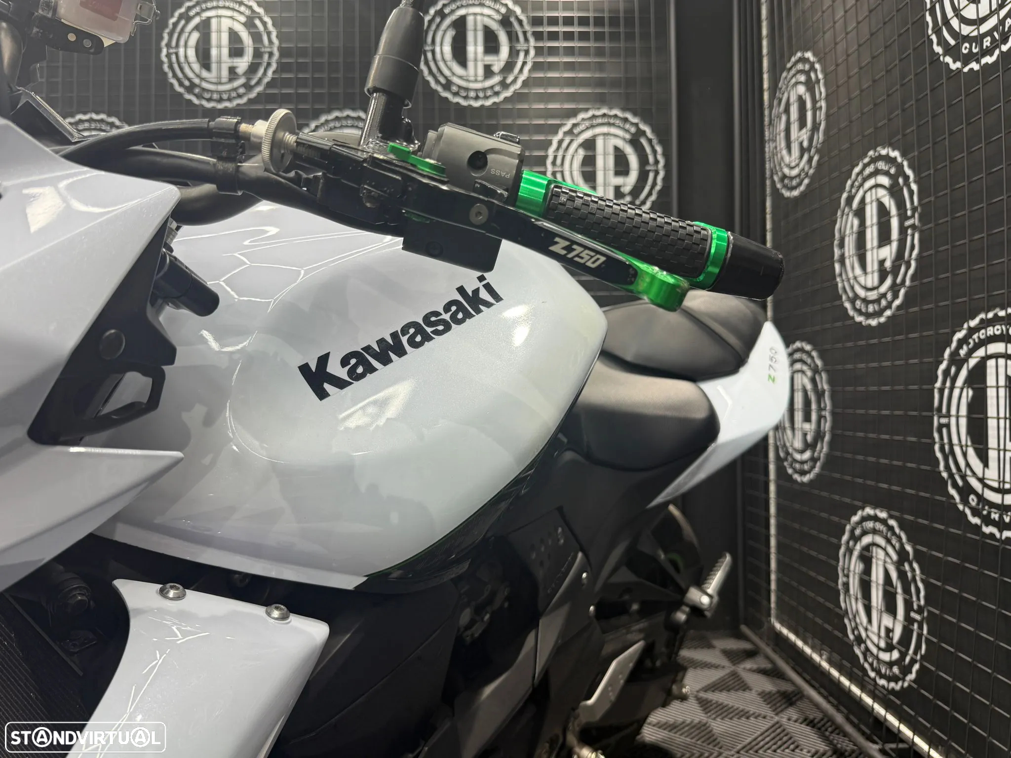 Kawasaki Z 750 - 7