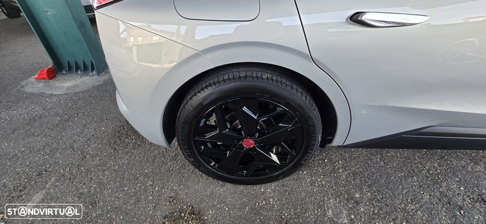 DS DS4 E-Tense Performance Line EAT8 - 10