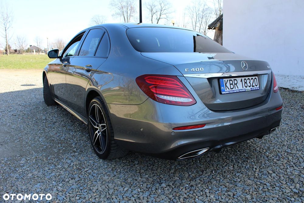 Mercedes-Benz Klasa E 400 4Matic 9G-TRONIC Exclusive - 9