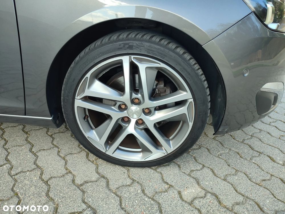 Peugeot 308 2.0 Blue HDi Allure S&S - 23