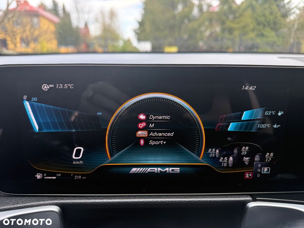 Mercedes-Benz GLB AMG 35 4Matic AMG Speedshift DCT 8G - 18