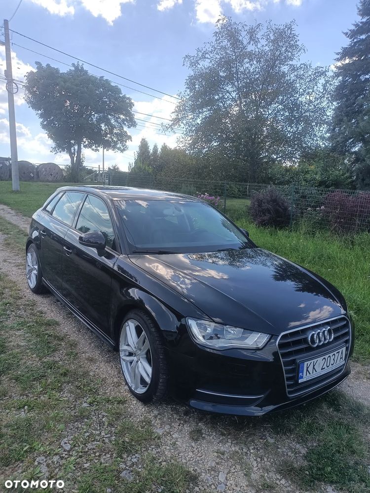 Audi A3 Sportback - 2