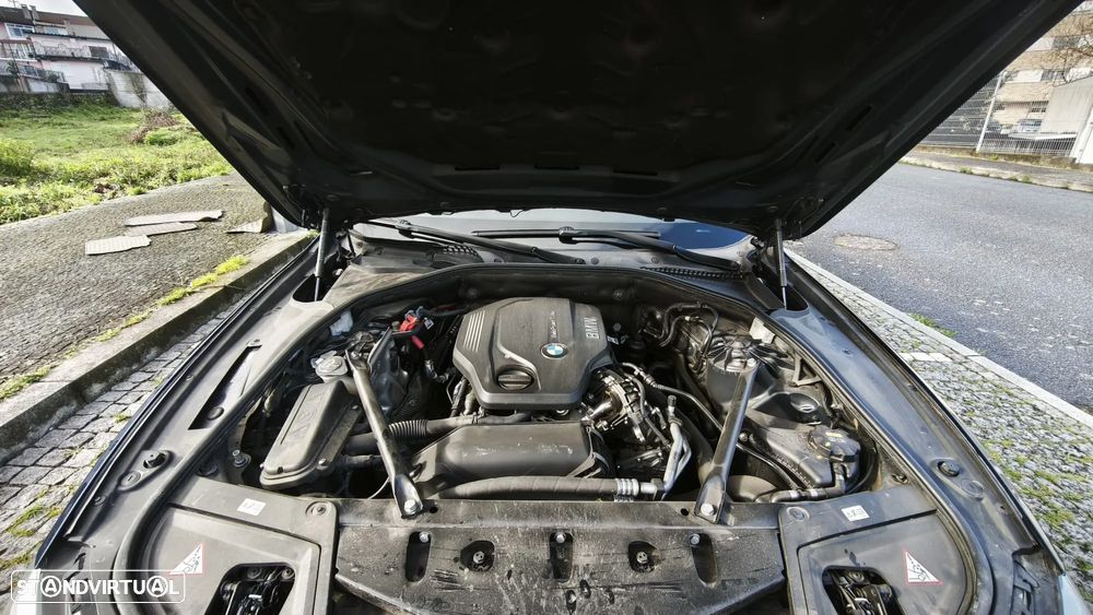 BMW 520 d Line Luxury Auto - 30