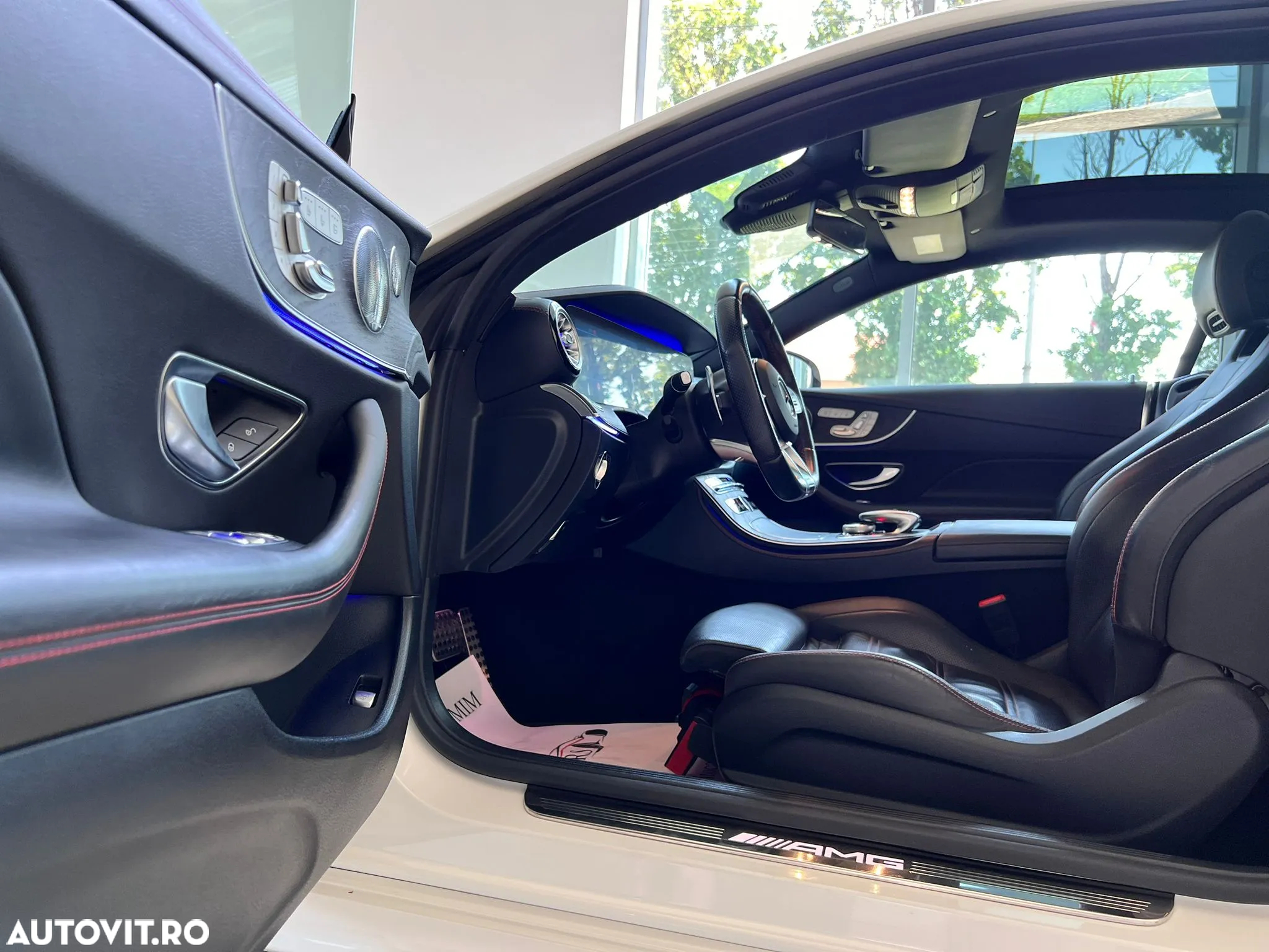 Mercedes-Benz E - 9