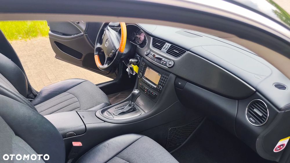 Mercedes-Benz CLS 320 CDI - 25