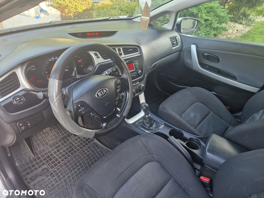 Kia Ceed 1.4 M - 6