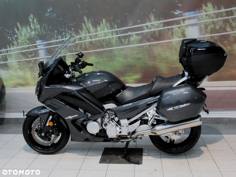 Yamaha FJR - 5