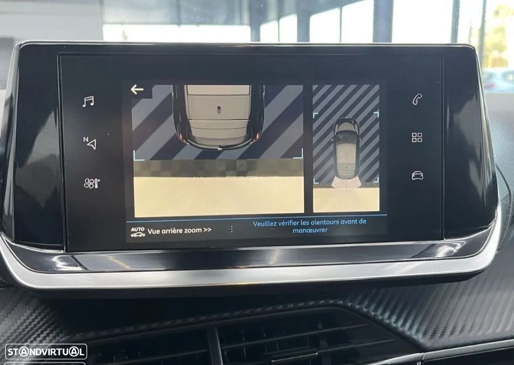 Peugeot 208 1.2 PureTech Active Pack — fotografia 15