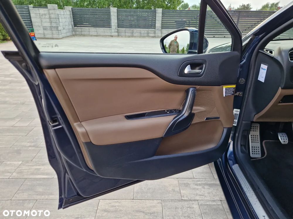 Citroën DS4 HDi 165 SportChic - 16