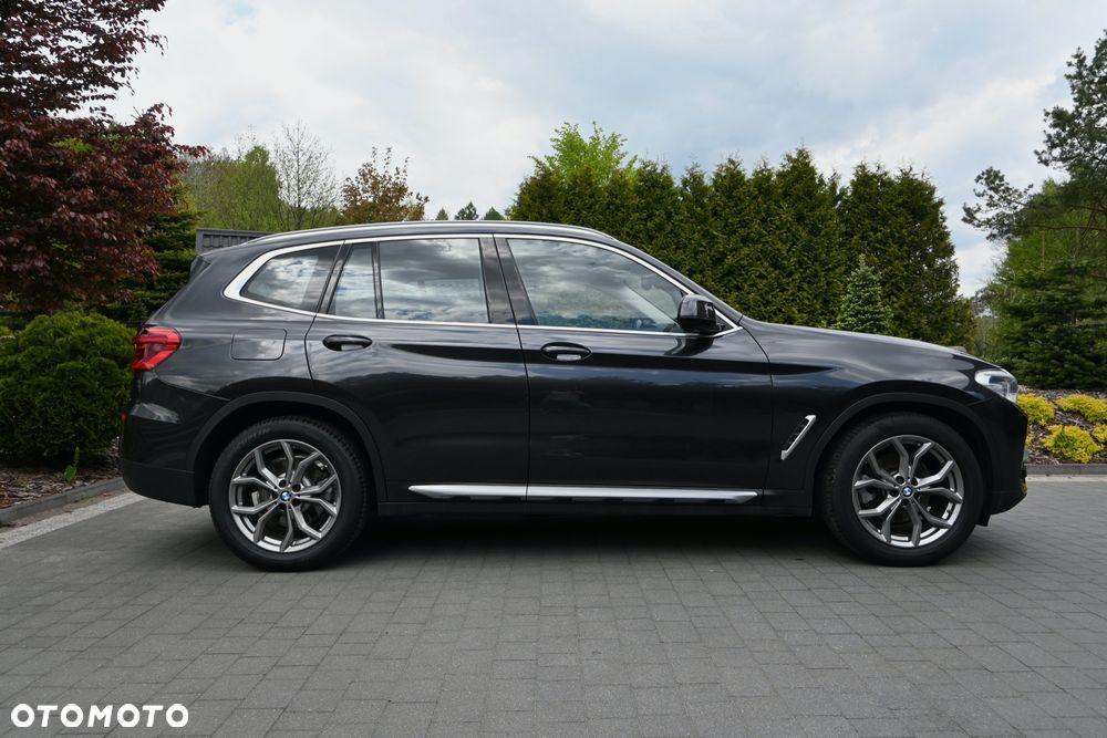 BMW X3 sDrive18d xLine sport - 7