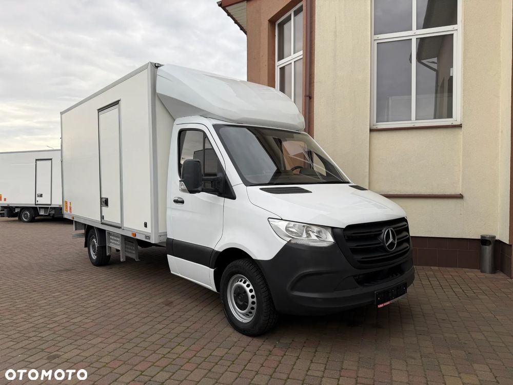 Mercedes-Benz Sprinter 3,0 319 Izoterma Winda - 4