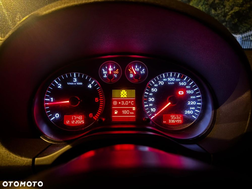 Audi A3 Sportback 2.0 TDI DPF Attraction - 9