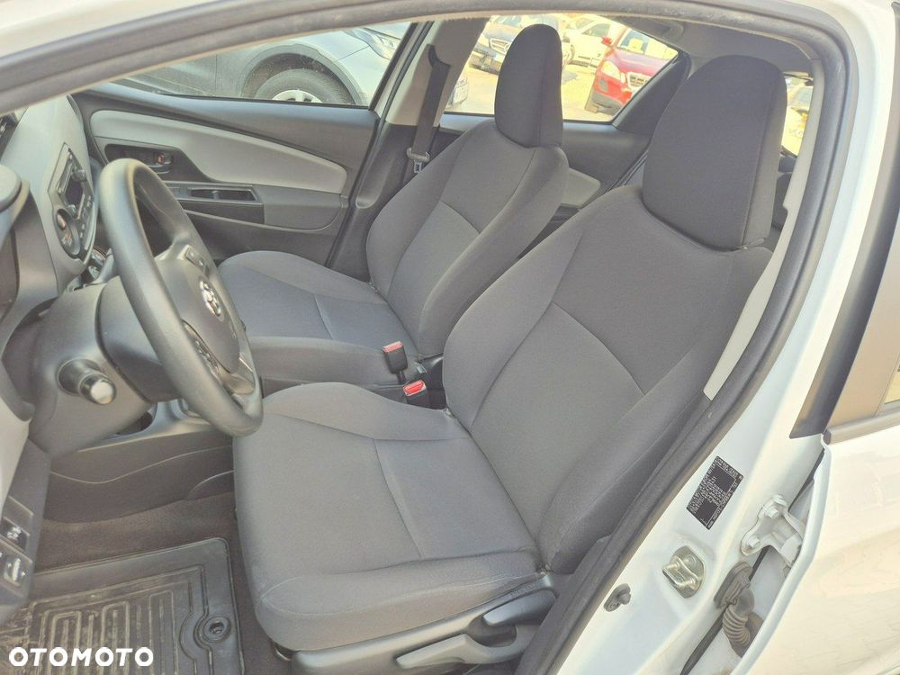 Toyota Yaris 1.5 Active - 23