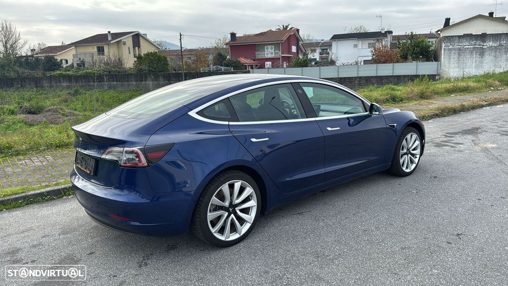 Tesla Model 3 Standard Range Plus RWD - 2