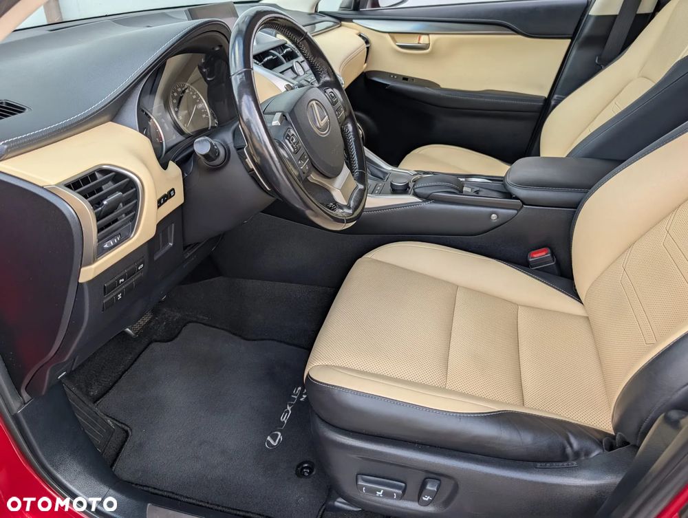 Lexus NX 200t - 19