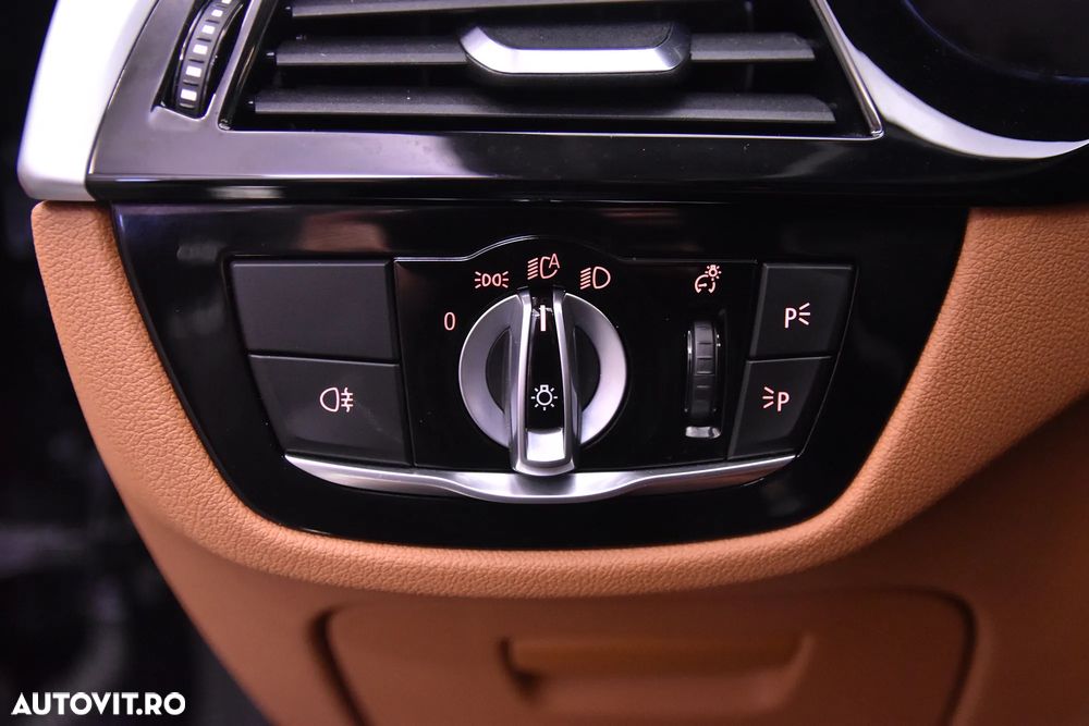 BMW Seria 5 520e AT PHEV - 14