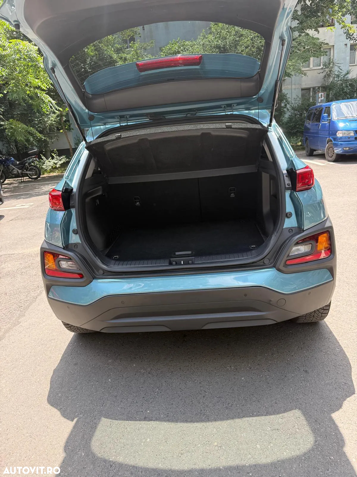 Hyundai KONA 1.6 T-GDI 4WD Aut. Highway - 4