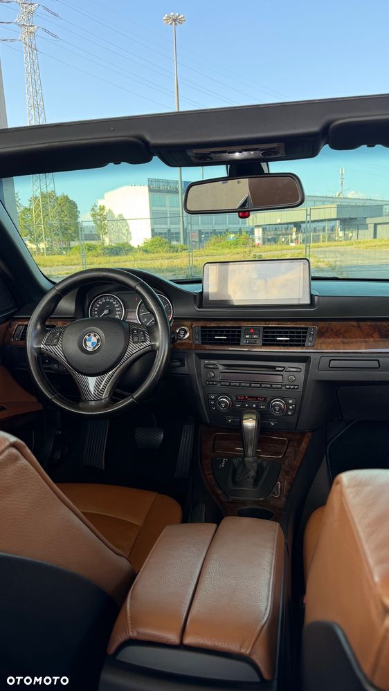 BMW Seria 3 325d DPF - 16