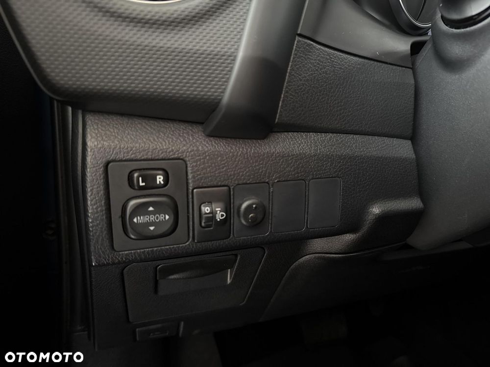 Toyota Auris - 21