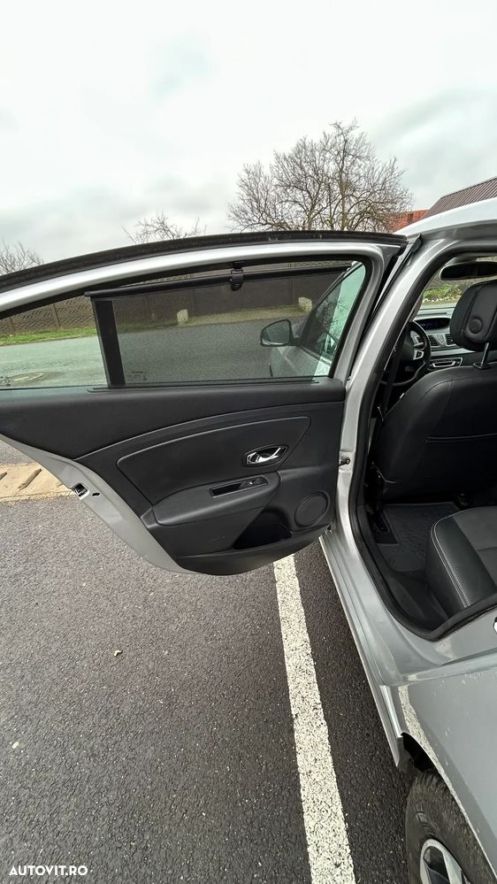 Renault Fluence dCi 110 FAP Sportway - 9