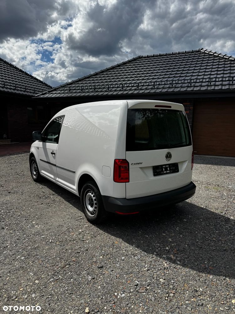 Volkswagen Caddy - 4